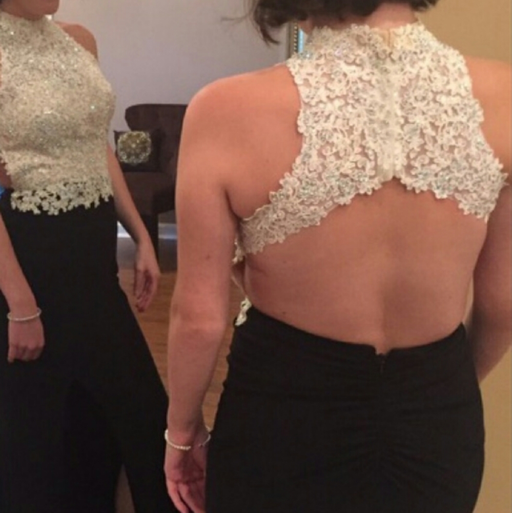 Elegent beaded backless Halter formal dress size 0